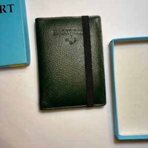pasport wallet. pasport holder. premium waller. orginal leather